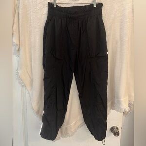 FABLETICS Nylon Taffeta pants, BLACL, size L